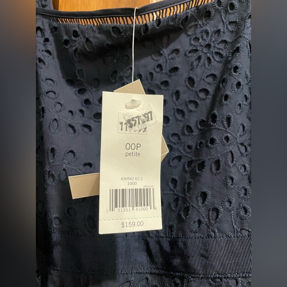 🆕 Banana Republic Elegant Navy Eyelet Dress - Picture 2 of 4